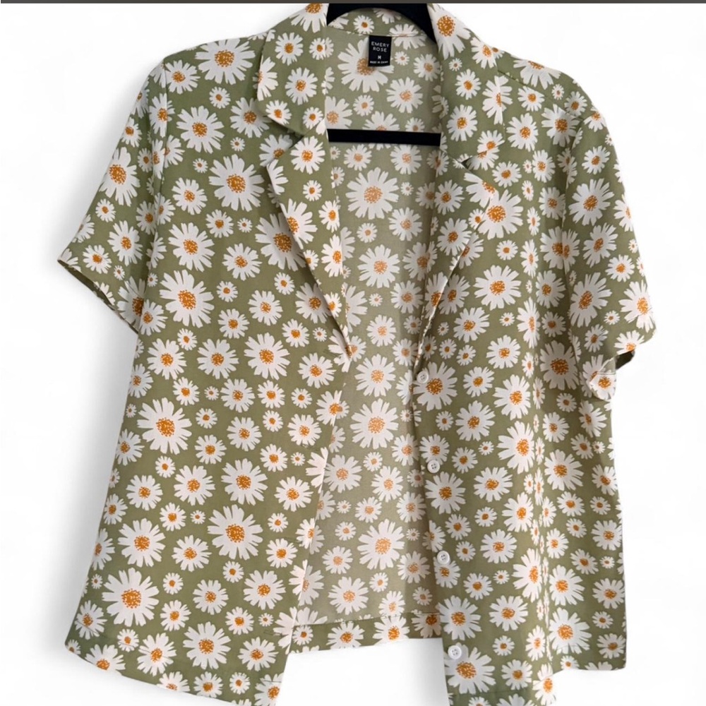 Daisy Print Short Sleeve Button-Down Shirt - Olive Green